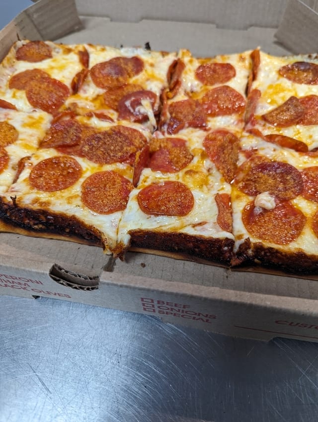 Pan Pepperoni.