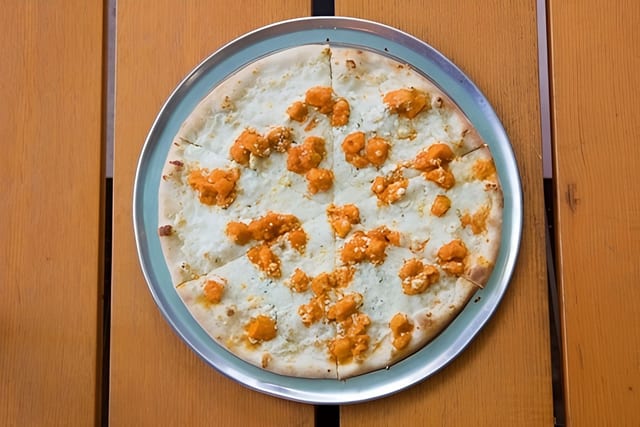 12" Buffalo Chicken.
